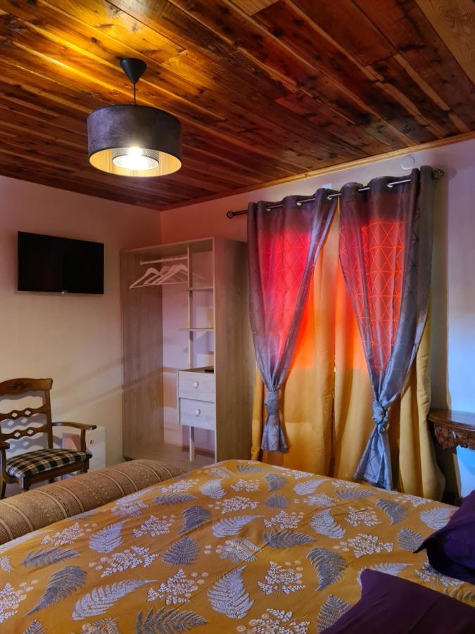 Chambres Et Tables D'Hote Du Voyageur La Plaine des Palmistes Exterior photo