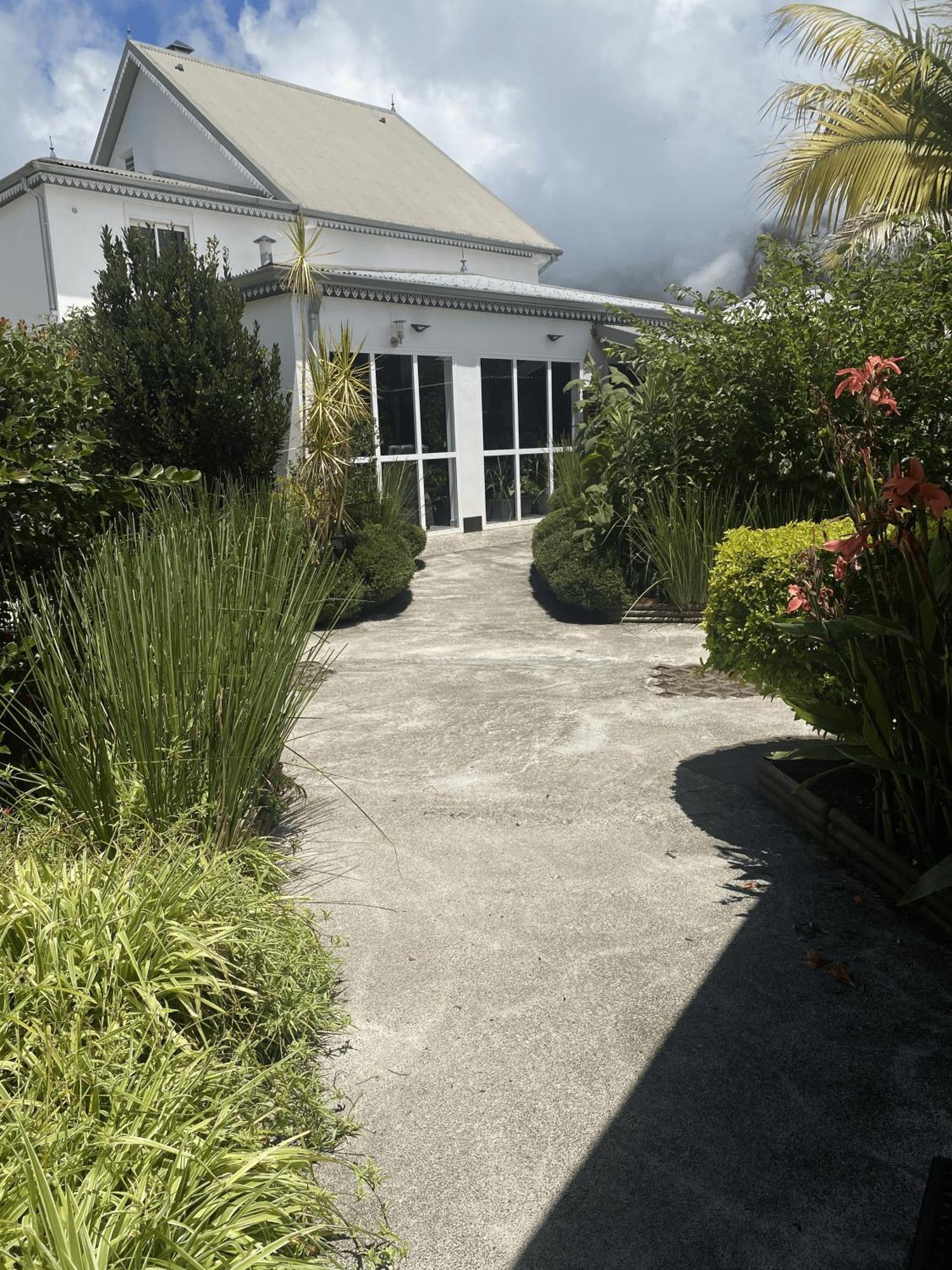 Chambres Et Tables D'Hote Du Voyageur La Plaine des Palmistes Exterior photo